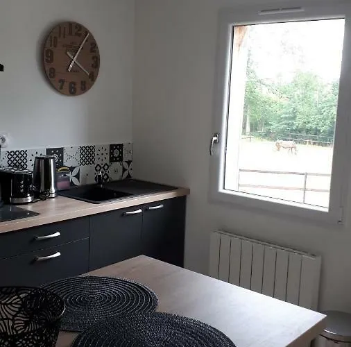 بيت للعطل Du Haras De Vales Moult